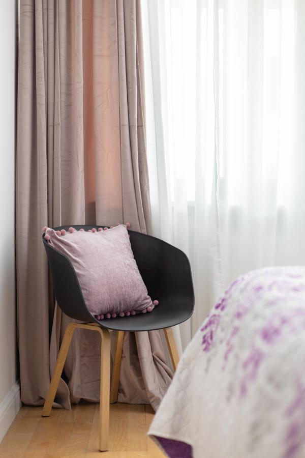 ורשה Wincentego Colorful Apartment מראה חיצוני תמונה
