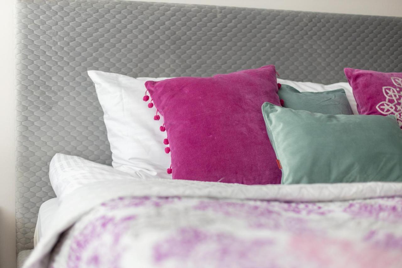 ורשה Wincentego Colorful Apartment מראה חיצוני תמונה