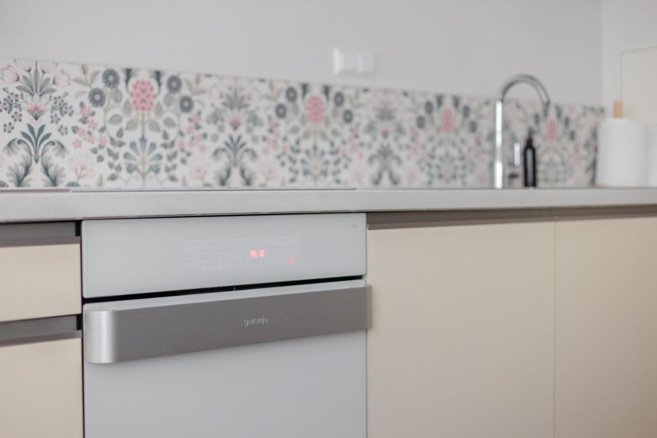 ורשה Wincentego Colorful Apartment מראה חיצוני תמונה