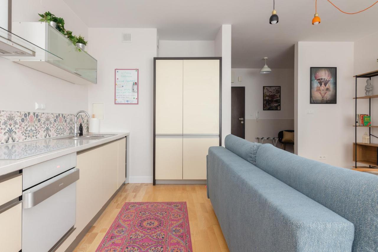 ורשה Wincentego Colorful Apartment מראה חיצוני תמונה